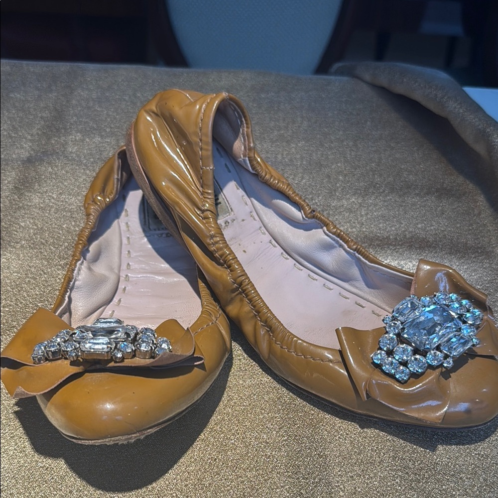 Elegant Tan Flats with Crystal Embellishments
